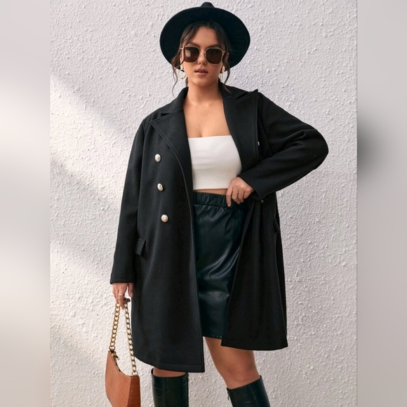 Double-breasted coat - Picture 5 of 15